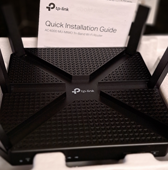 TP-Link AC4000 Tri-band Wireless Router - Picture 6 of 7